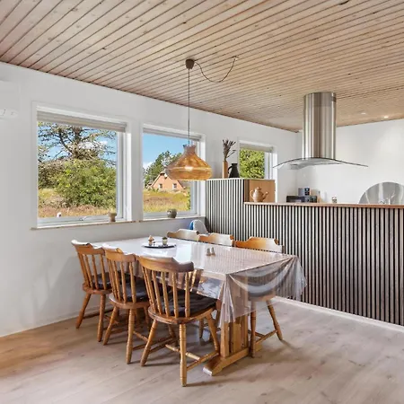 3 Bedroom Awesome In Romo Holiday home *