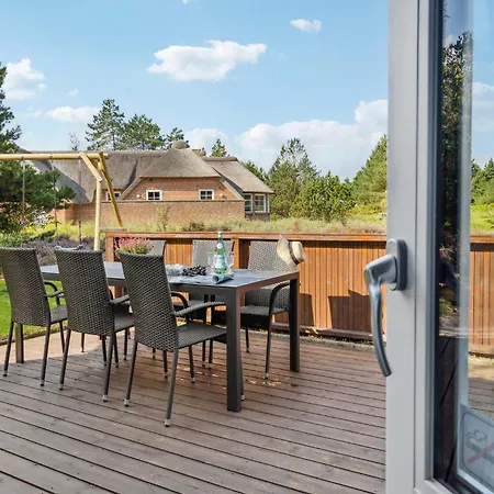 3 Bedroom Awesome In Romo Holiday home Kongsmark